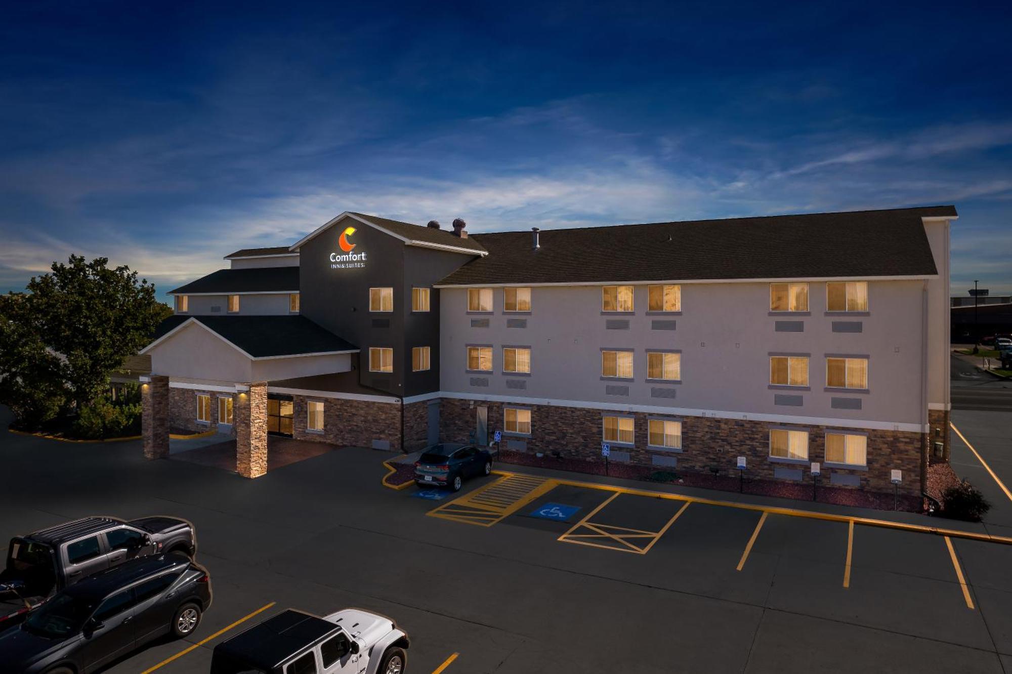 Comfort Inn & Suites Greeley Exterior foto